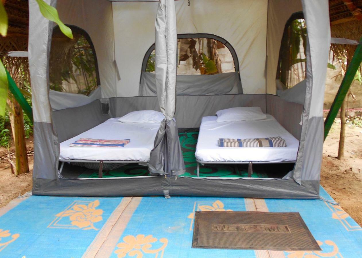 Homestay Camping อนุราธปุระ ภายนอก รูปภาพ