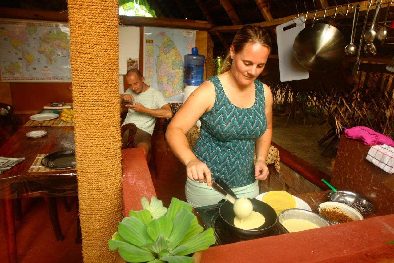 Homestay Camping อนุราธปุระ ภายนอก รูปภาพ
