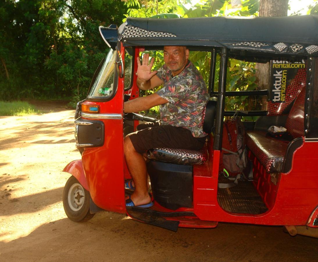 Homestay Camping อนุราธปุระ ภายนอก รูปภาพ